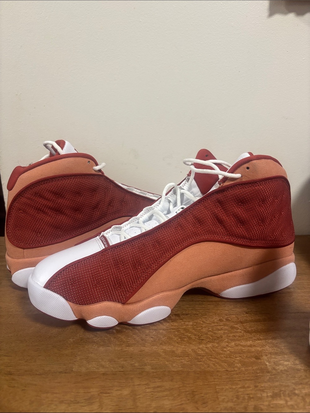 Authentic Air Jordan 13 Dune Red DJ 5982-601 .Size 8.5 .New